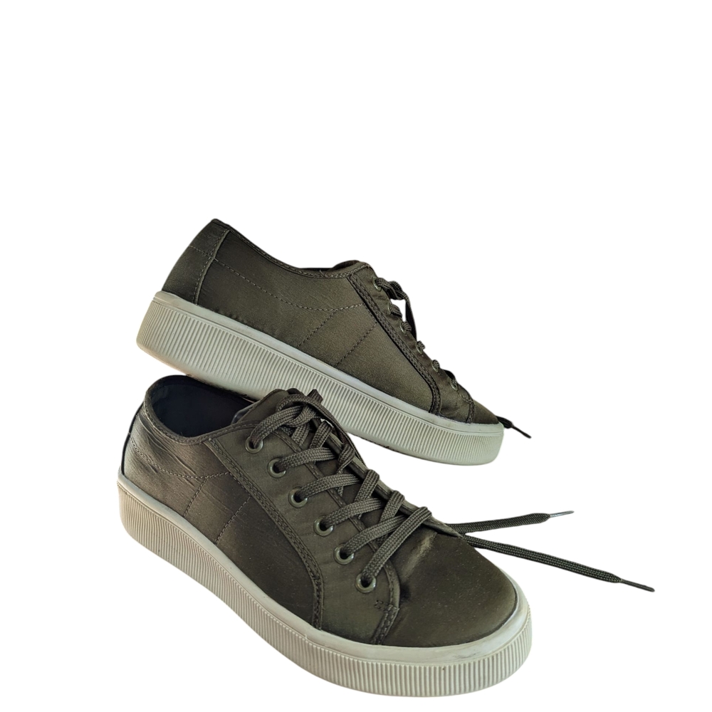 George Green Espadrilles with Modern Design